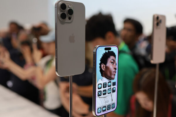 Apple iPhone 16 Pro Max Hands on