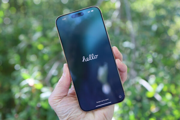 Apple iPhone 16 Pro Max  REVIEW