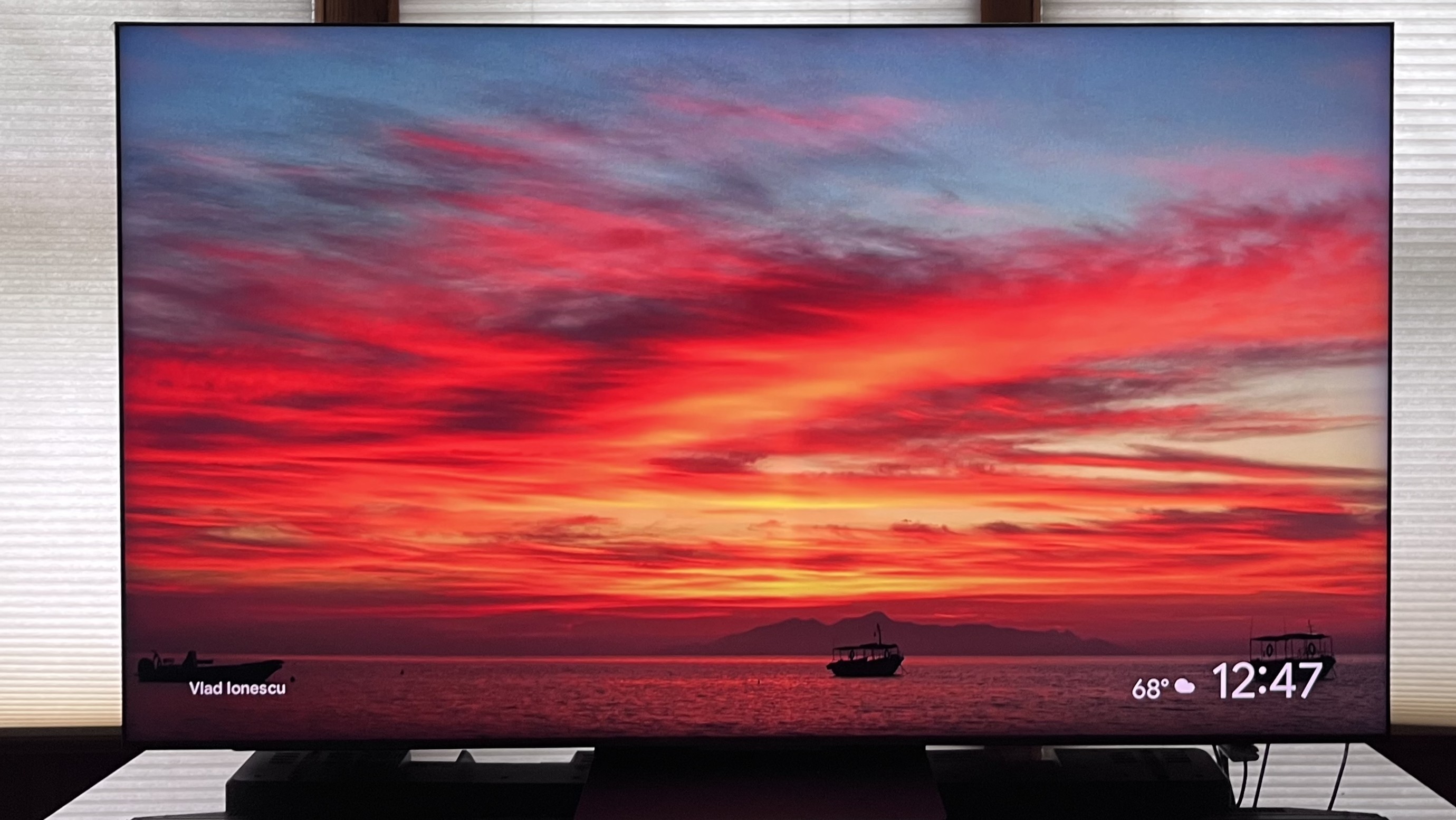 TCL QM8K showing image of sunset