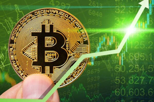 Crypto Trader Sees Bitcoin Hitting $160K by Year-End; ETH, SOL, ADA to Gain on Middle East Truce