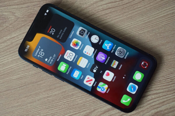 iPhone 13 mini