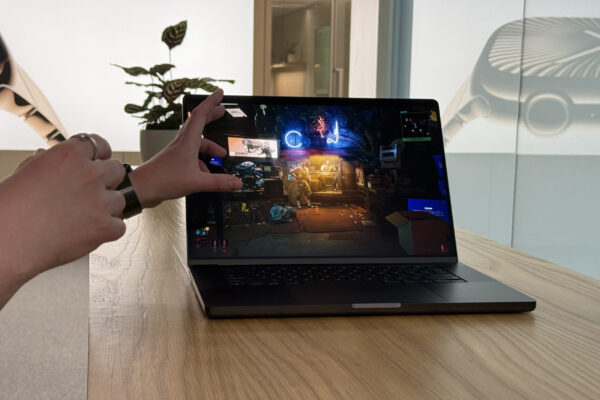 Cyberpunk 2077 on 16-inch MacBook Pro