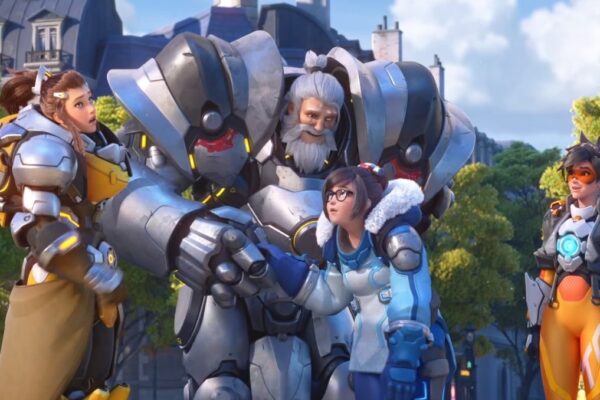 Reinhardt hugs Mei and Tracer